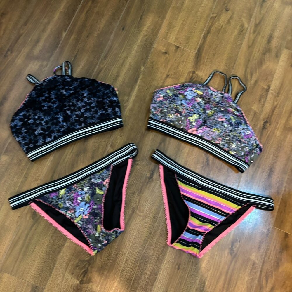 Victoria's Secret 4 Piece Interchangeable Bikinis Mix Match M Halter Cheeky
